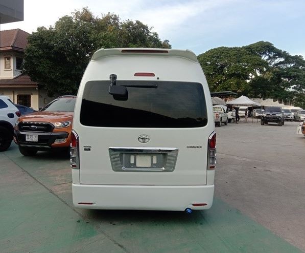 TOYOTA HIACE | Mirza Enterprises Japan