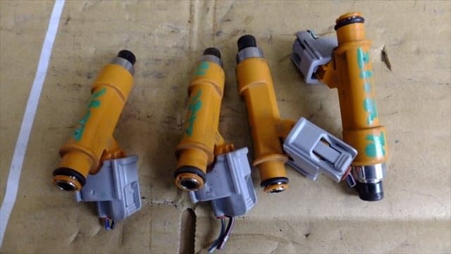 Fuel Injector Set (4pcs) for Suzuki Swift ZD72S 2011