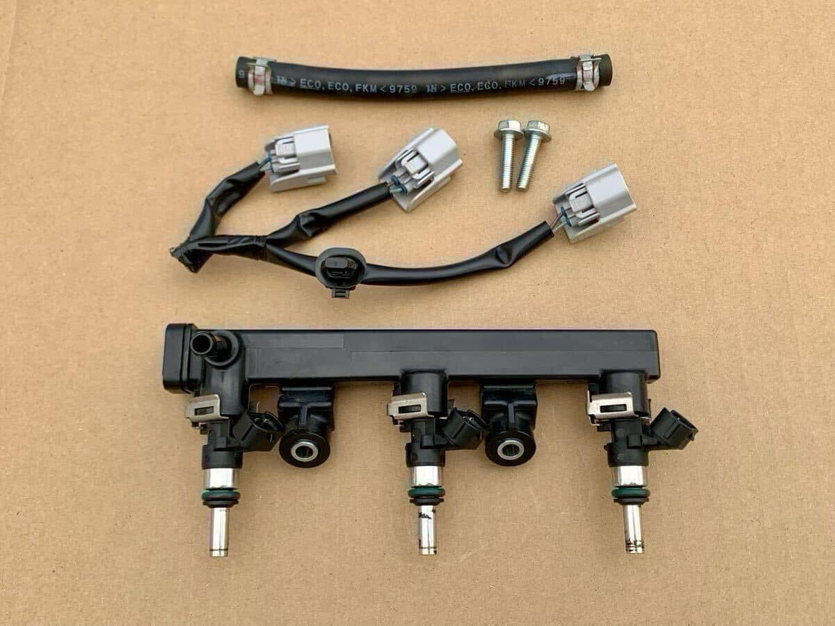 Fuel Injector Jet Nozzle for Nissan NV100 Clipper DR17V / Suzuki Every DA17V R06A Engine