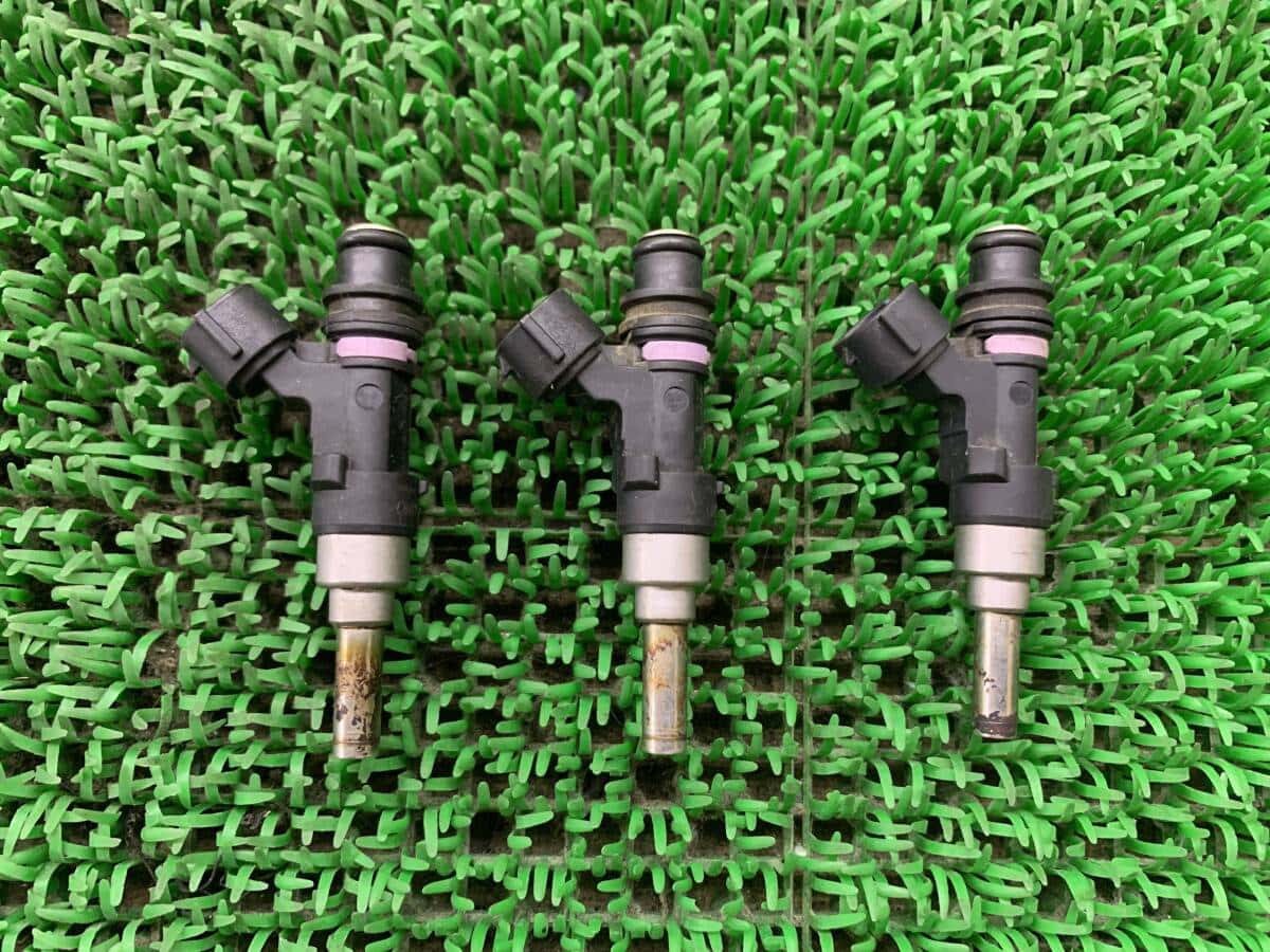 Fuel Injector Set for Nissan Moco (MG33S/MF33S) & Suzuki MR Wagon