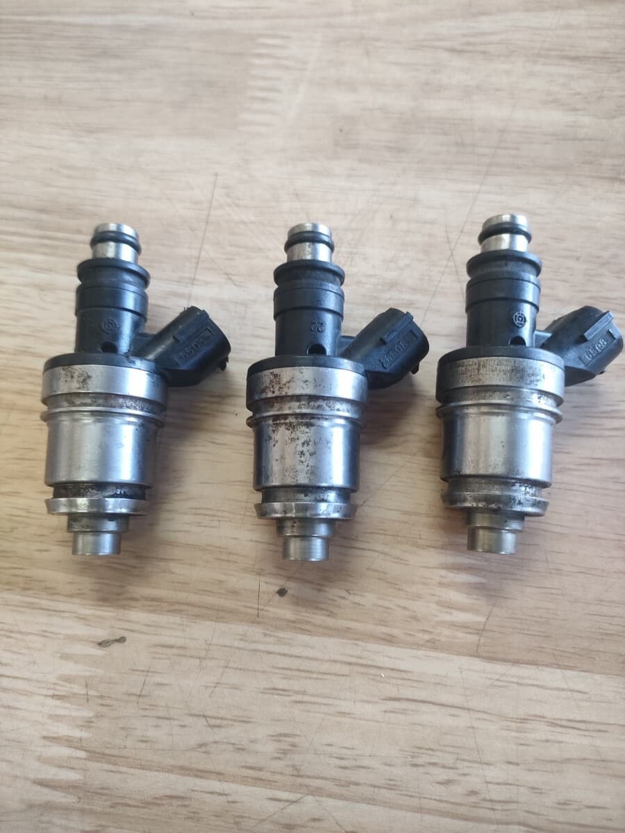 Fuel Injector Set for Suzuki Jimny (JA22) – K6A