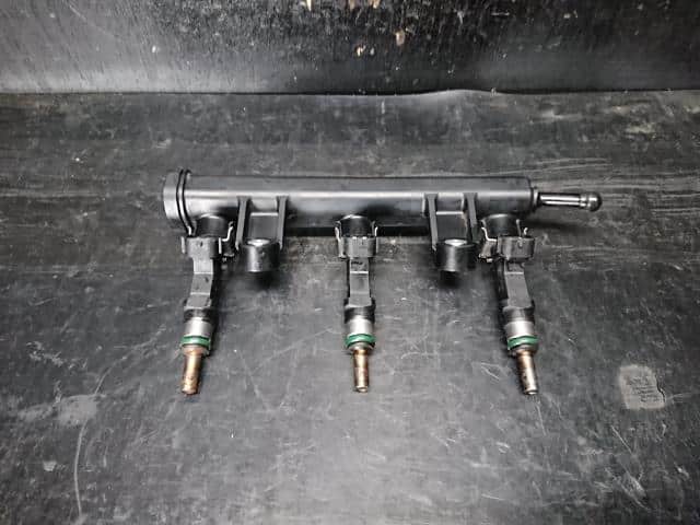 Fuel Injector Set for Suzuki Spacia (DAA-MK42S) G Limited – 025478