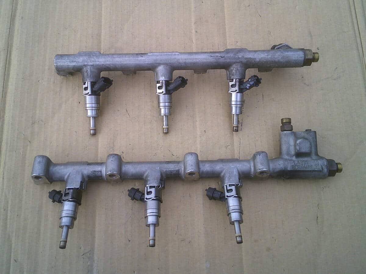 Fuel Injector Set with Pipes (6pcs) for Alfa Romeo 159 V6 3.2 JTS 12589415 93932