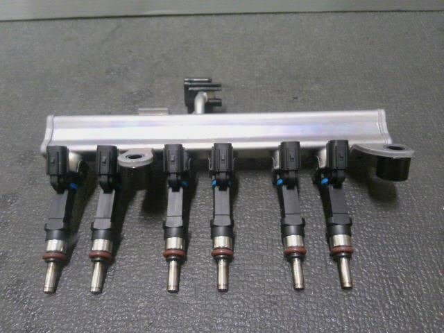 Fuel Injector for Daihatsu Rumi R3 5BA-M900A 1KR-FE (M900S/M910A/M910S) 33281