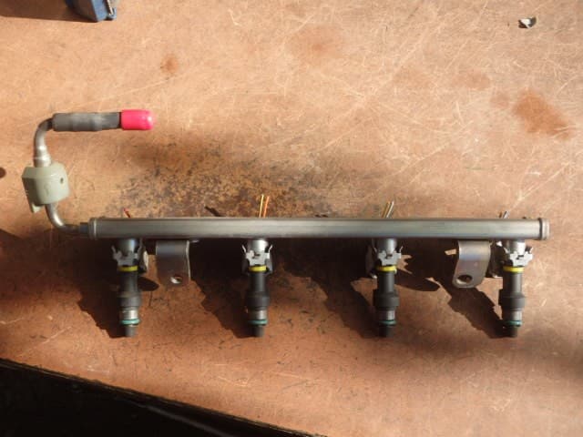 Fuel Injector for Nissan Lafesta 2007 DBA-B30