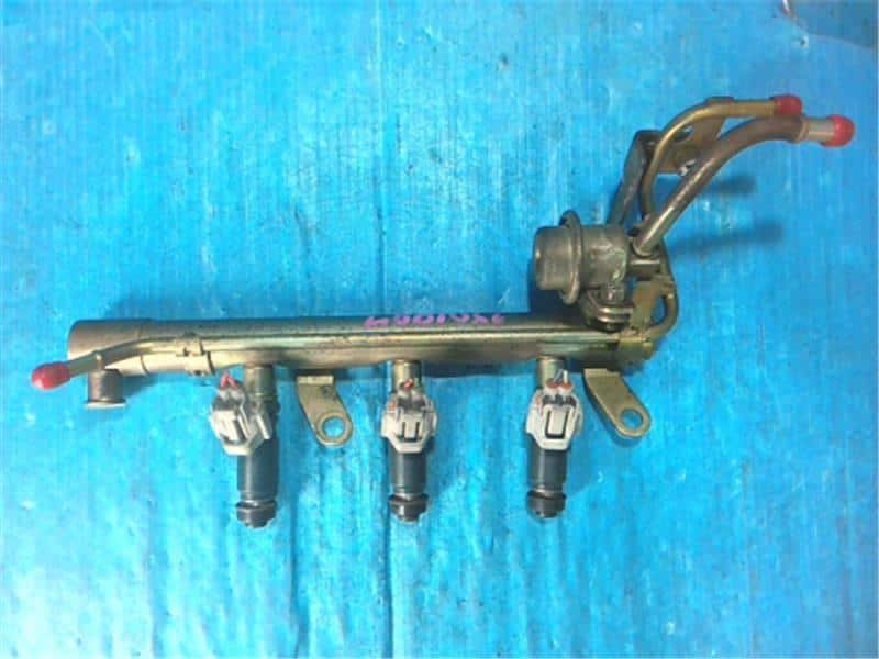 Fuel Injector for Subaru Pleo 2001 TA-RA1 (16600KA260)