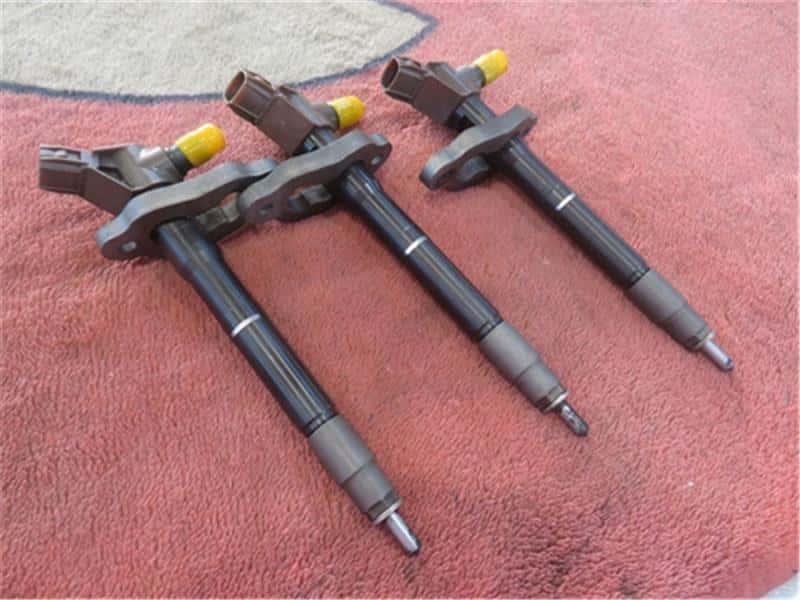 Genuine Fuel Injector for Mazda CX-5 KE2AW (P10500-25011637)