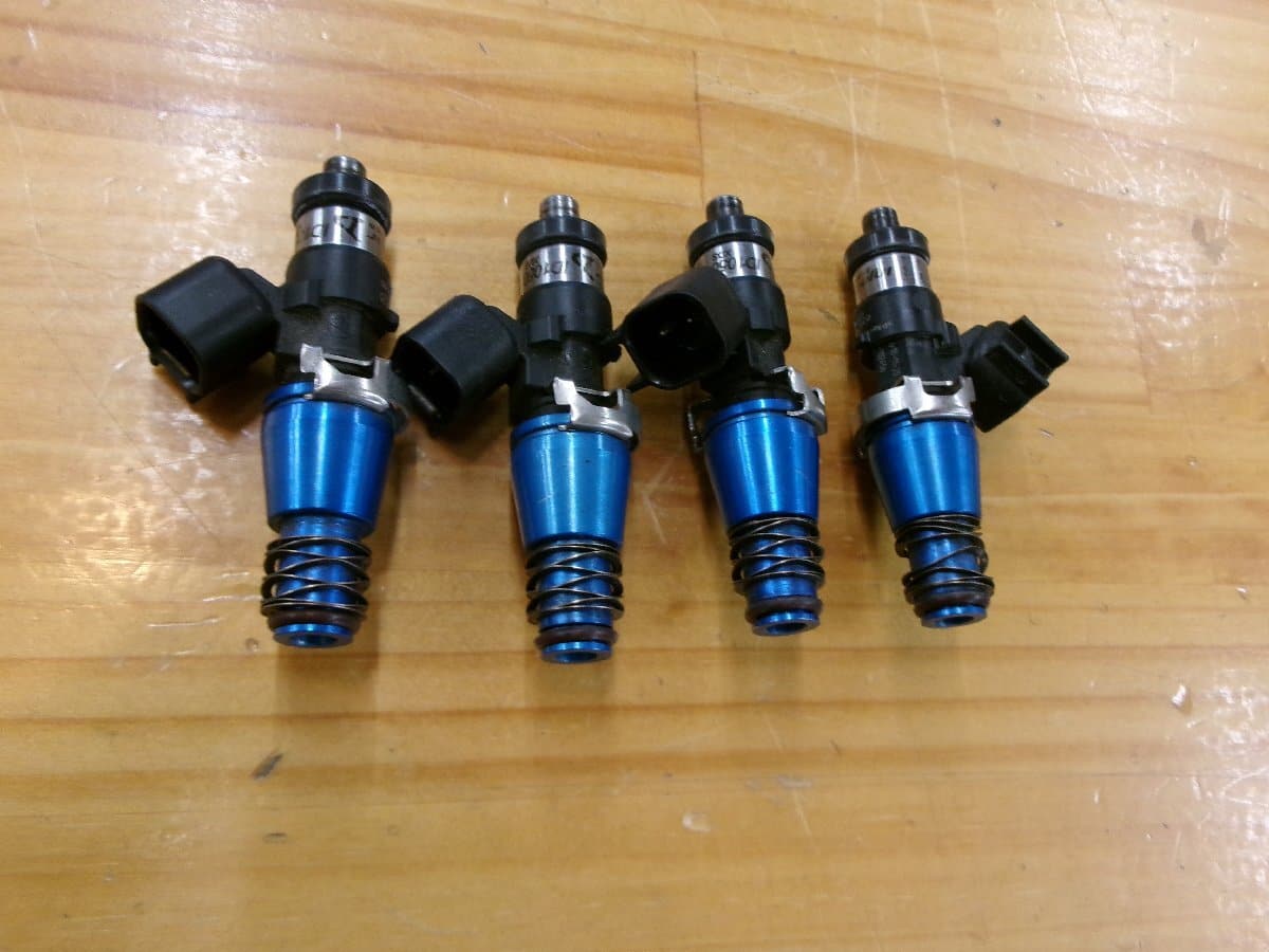 Injector Dynamics ID1050x 1050cc Top Feed Fuel Injector Set (4pcs)