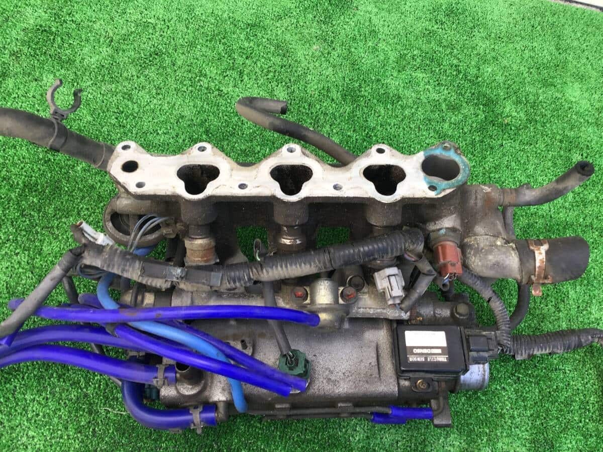 Intake Manifold with Throttle Injector for Suzuki Cappuccino EA11R F6A (G6) 5MT