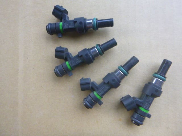 Nissan Note E11 Genuine Fuel Injector - Part Number: 13094