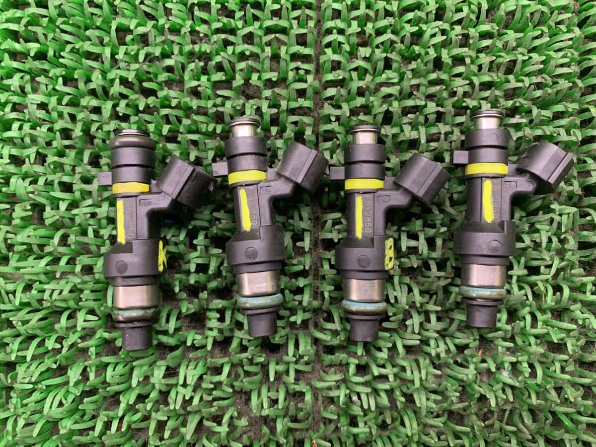 Fuel Injector Set for Nissan Serena C25/CC25/NC25 – B30/KJ10/KNJ10/JC11 (FBY2850)