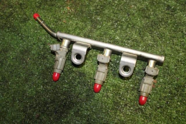 Fuel Injector for Mitsubishi Toppo (DBA-H82A) – MN113055