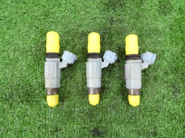 Fuel Injector for Mitsubishi eK Wagon LA-H81W 3G83 - MR561240