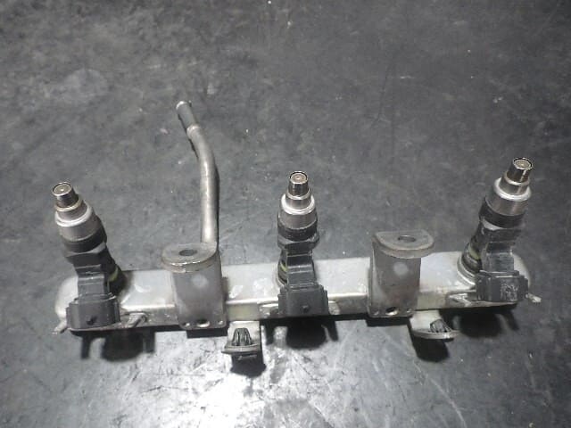 Fuel Injectors for Suzuki Carry (DA63T) – 155605