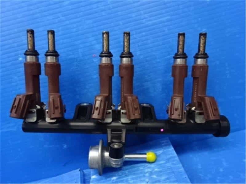 Fuel Injector for Toyota Pixis Epoch (LA360A) – 23250-B2100