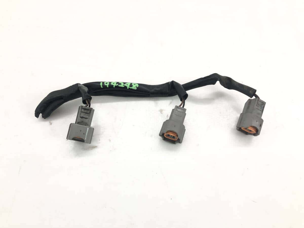 Injector Harness Coupler for Suzuki (DA62W / DA62V / DA52V / DB52V / DA52W, K6A)