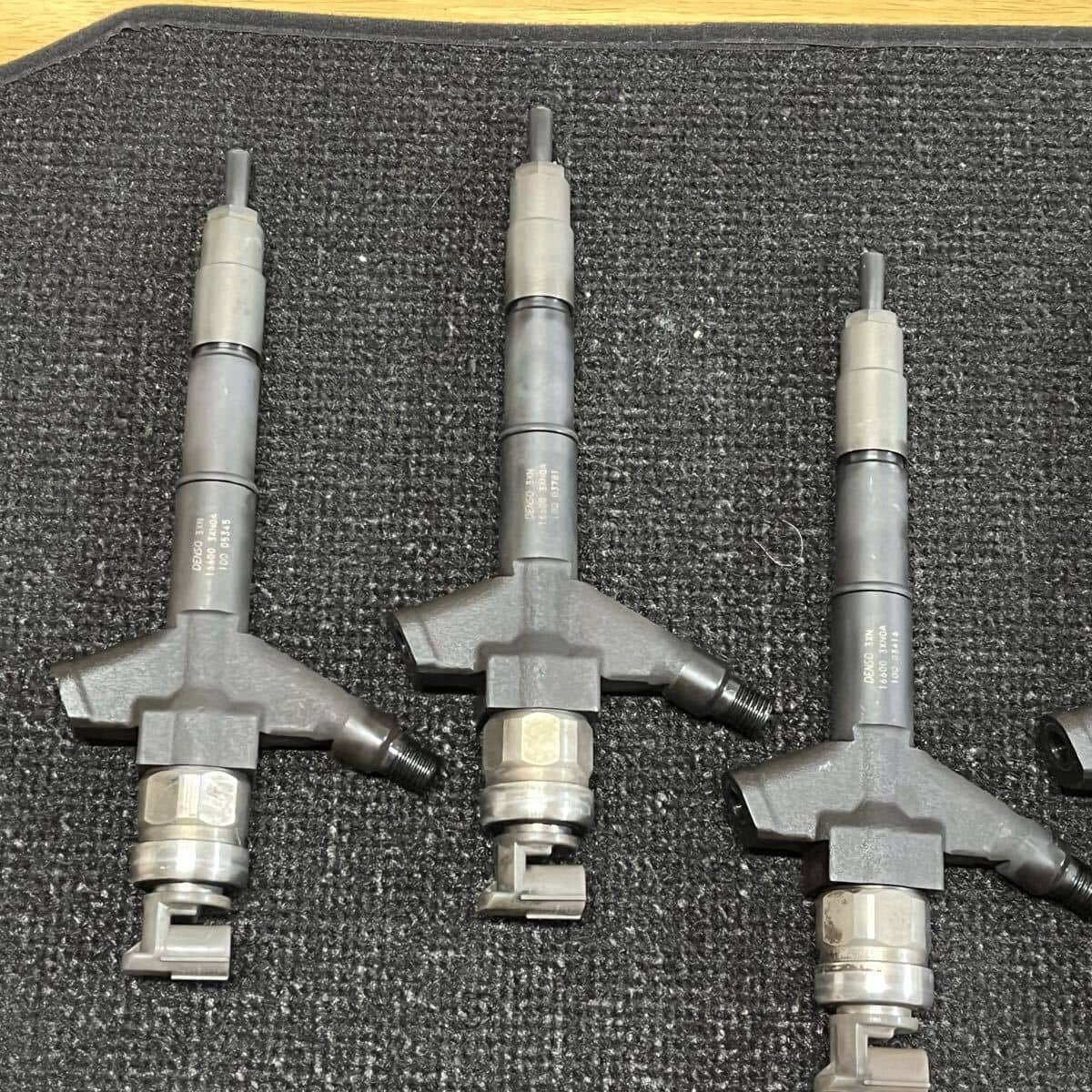 Fuel Injector for Nissan NV350 Caravan (VW2E26 / 2E26) – 16600-3XN0A (4-Hole Injector)