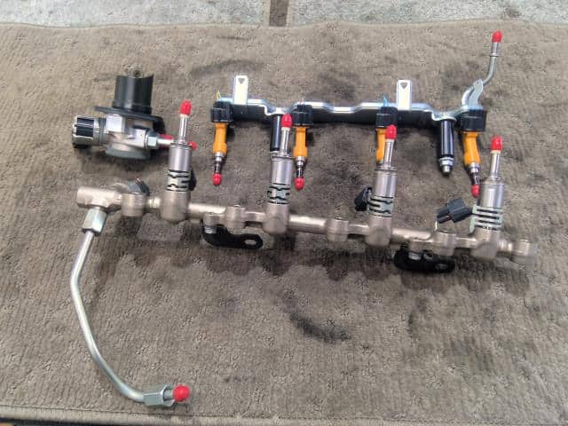 Fuel Injector for Toyota Crown (2014, DAA-AWS210)